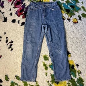 Vintage high waist straight leg 80’s mom jeans Liz Claiborne
